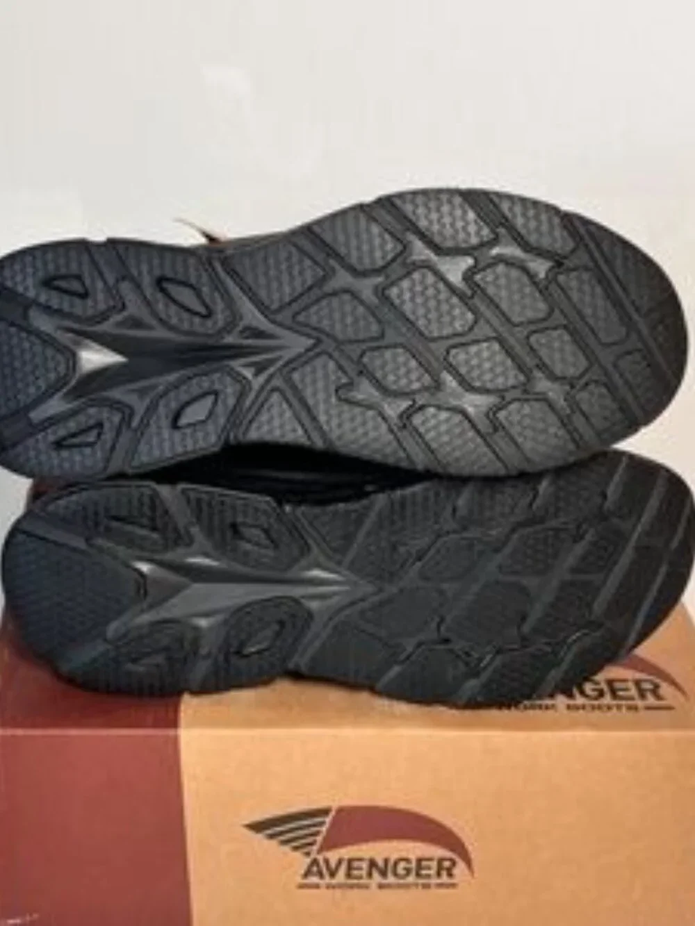 Avenger K4 Low Alloy Toe Safety Work Waterproof Sneakers